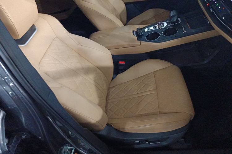 Used Changan UNI-K 2021 2.0T All-Wheel Drive Prestige Version