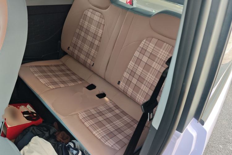 Used Chery QQ Ice Cream 2024 120km Cone Left Rear Seat