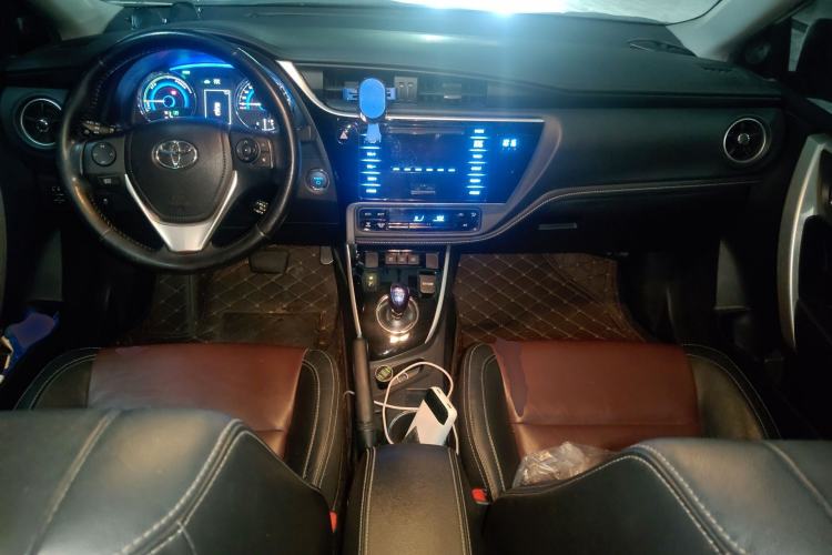 Used Toyota Corolla 2018 Dual-Engine 1.8L E-CVT Smart Edition