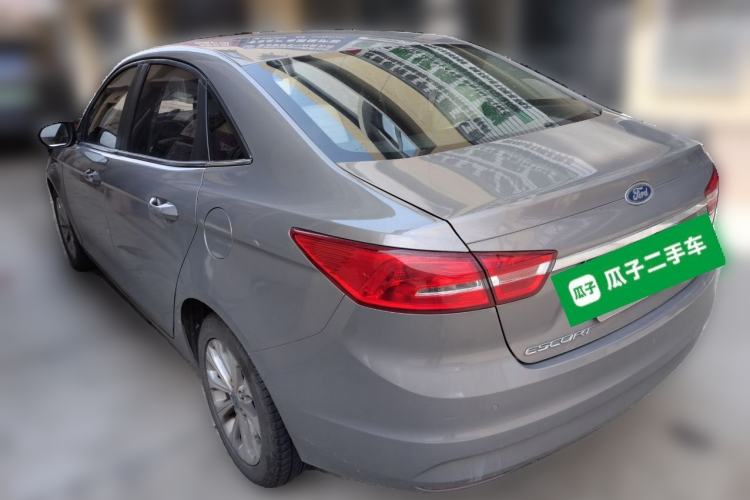 Used Ford Escort 2015 1.5L Automatic Fashion Model Rear Left 45 Deg