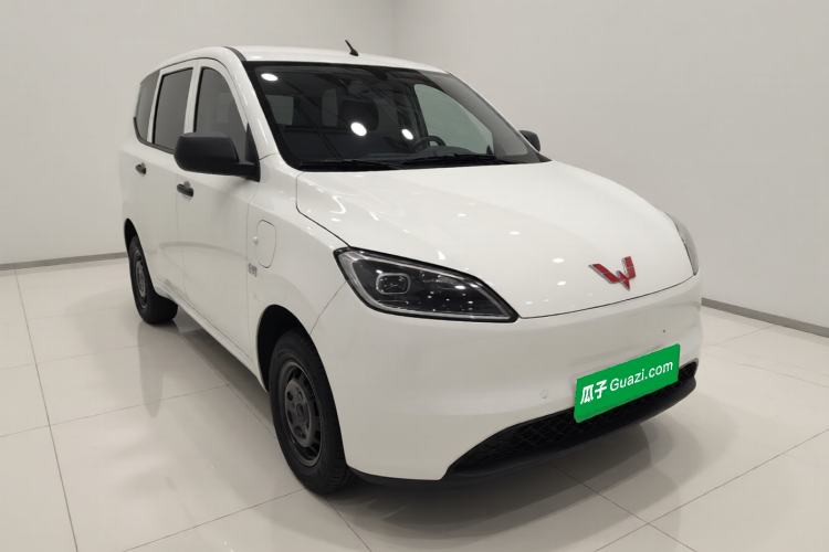 Used Wuling Hongguang New Energy 2024 All-Electric Model 300KM Practical Version Exterior 2