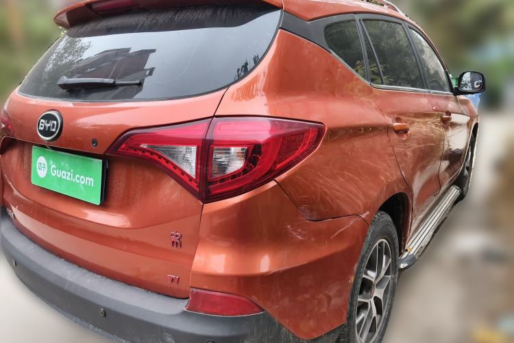 Used BYD Song 2016 GaiShi Edition 1.5TI Manual Elite Model Rear Right 45 Deg