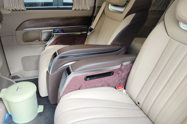 Used Mercedes-Benz V-Class 2021 V 260 L Long Wheelbase Prestige Edition Left Rear Seat