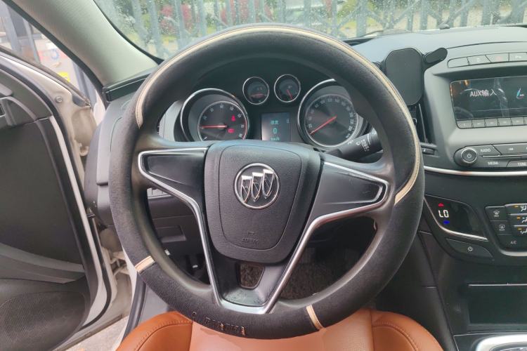 Used Buick Regal 2015 1.6T Leading Technology Model Steering Wheel