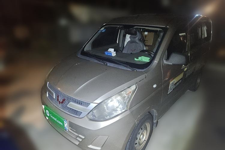 Used Wuling Rongguang V 2016 1.2L Practical Model Non-Power-Assisted