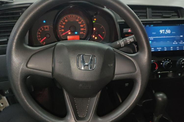 Used Honda Fit 2018 1.5L CVT Comfort Sunroof Version Steering Wheel