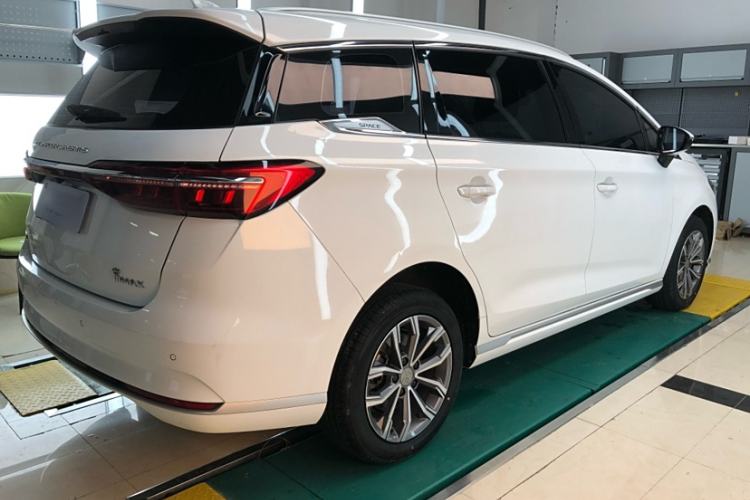 Used BYD Song MAX 2021 Upgraded Model 1.5T Automatic Luxury 6-Seater Exterior 5