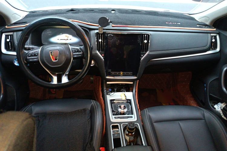 Used Roewe i6 New Energy 2017 45T Hybrid Connect & Smart Enjoyment Edition