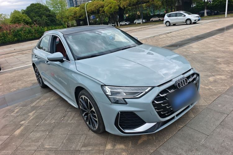 Used Audi A3 2025 A3L Limousine 35TFSI Prestige Edition + Luxury Selection Package Front Right 45 Deg