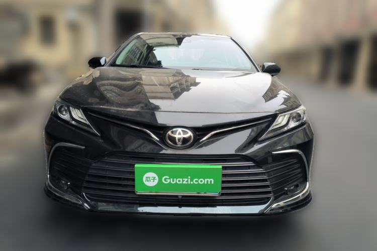 Used Toyota Camry 2021 2.0G Luxury Edition
