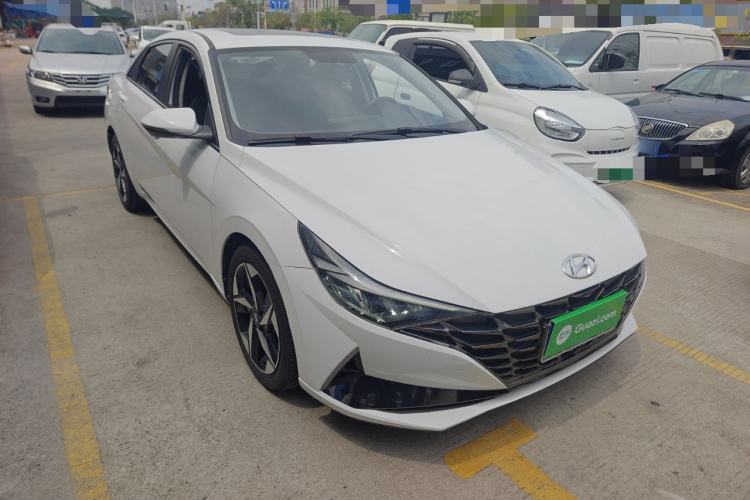 Used Hyundai Elantra 2021 1.5L CVT GLX Elite Edition
