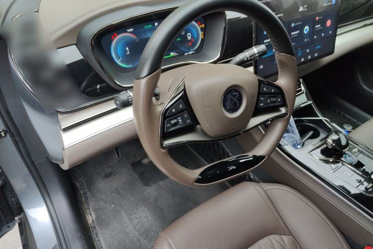 Used BYD Han 2022 EV Genesis Edition 715KM Front-Wheel-Drive Prestige Model
