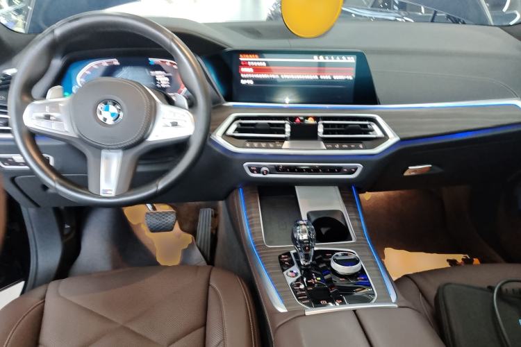 Used BMW X5 2022 Restyled xDrive 40Li M Sport Package
