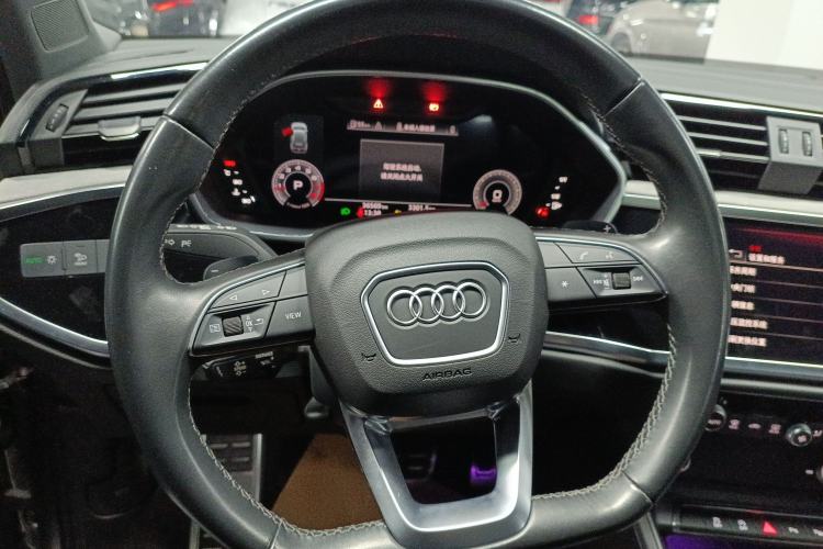 Used Audi Q3 2024 35 TFSI Fashion Dynamic Edition