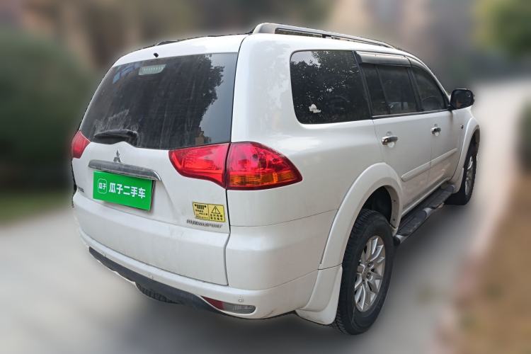 Used Mitsubishi Pajero Sport 2013 3.0L Automatic 4x4 Executive Edition