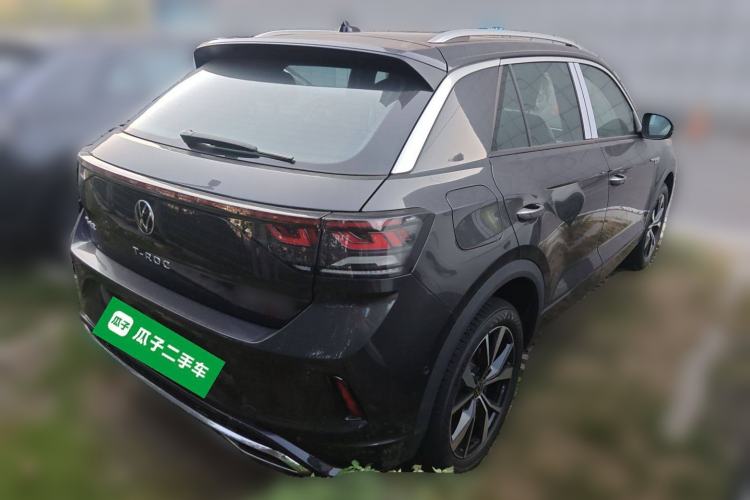 Used Volkswagen T-ROC 2025 Facelifted 300TSI DSG Two-Wheel-Drive Starlight Edition