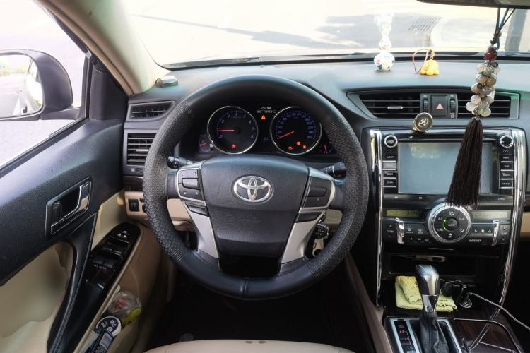 Used Toyota Reiz 2012 2.5V Fengdu Elite Stylish Edition
