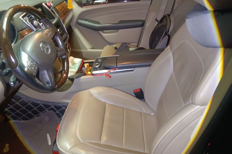 Used Mercedes-Benz M-Class 2014 ML 400 4MATIC Luxury Model
