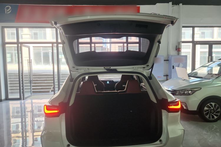 Used CHANGAN OSHAN X5 2021 1.5T DCT Prestige Edition Trunk