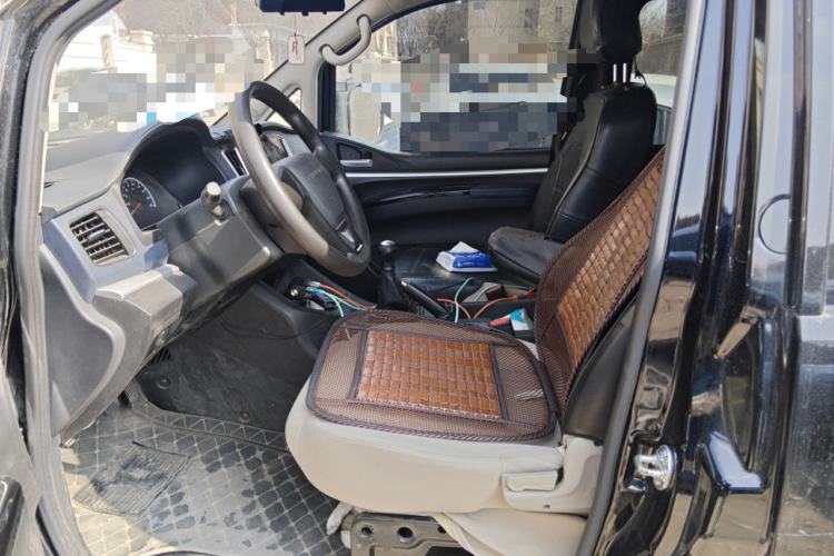 Used FORTHING Lingzhi 2022 M5 1.6L Practical Model 5 Seats
