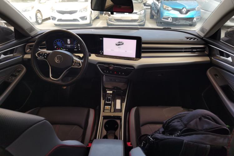 Used Volkswagen Lamando 2022 Lavida L 280TSI DSG Cool & Spicy Edition
