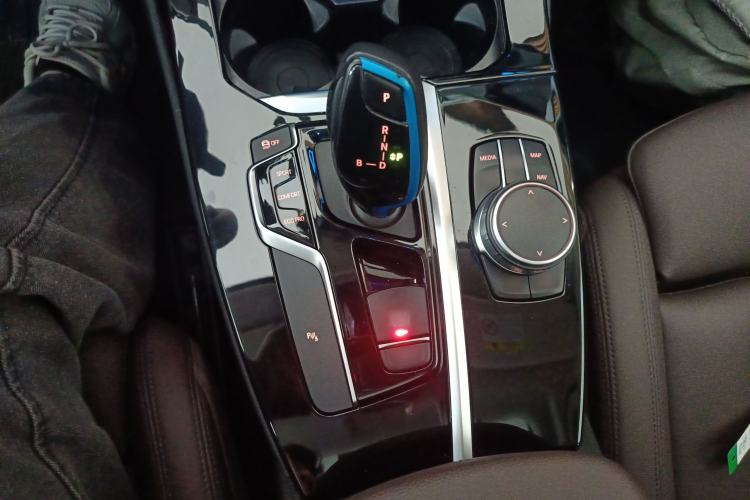 Used BMW iX3 2021 Leading Model