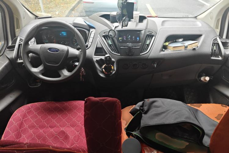 Used Ford Transit 2017 2.0T Diesel Multi-Function Commercial Vehicle Mid-Drive Mid-Roof China V Standard Center Console