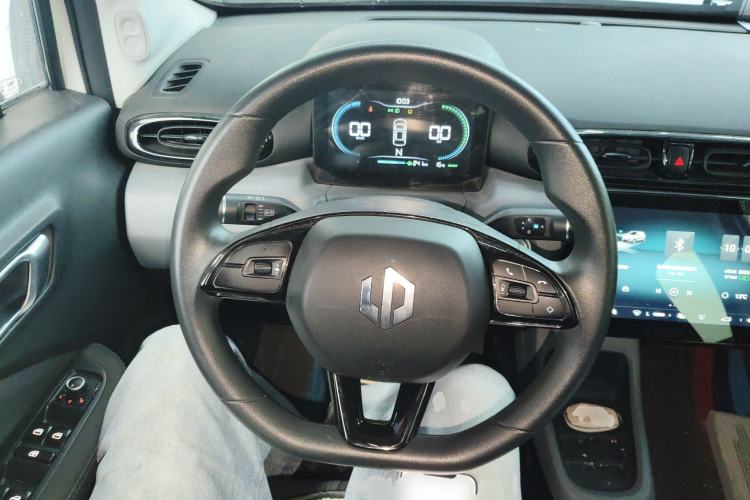 Used Leapmotor T03 2021 400 Lite Edition - Lithium-Ion Battery Steering Wheel