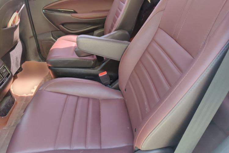 Used CHANGAN Lingxuan 2017 1.5T Automatic Lehuo Happy Edition
