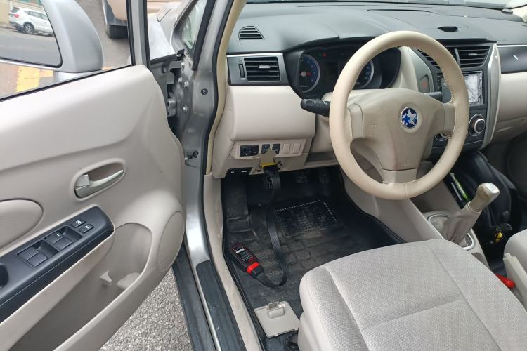 Used Venucia D50 2015 1.6L Manual Fashion Edition