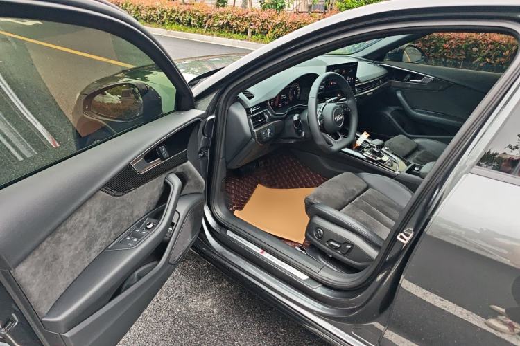 Used Audi A4L 2022 45 TFSI quattro Prestige Dynamic Edition Driver Seat