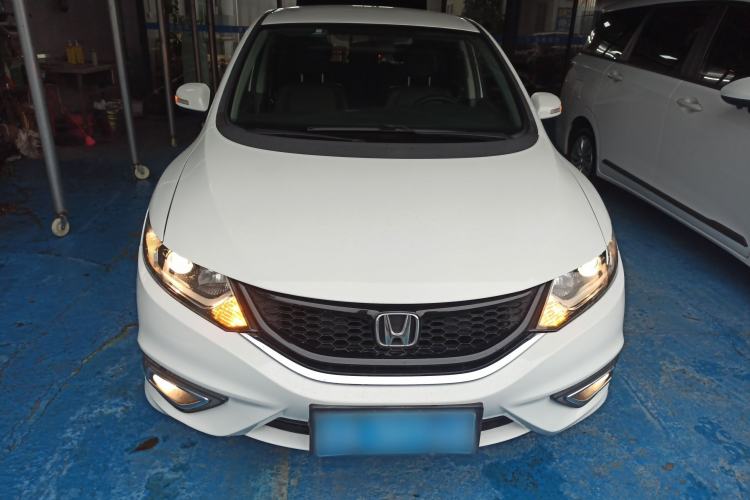 Used Honda Jade 2013 1.8L automatic Comfort version 5 seats