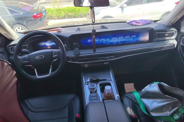 Used Ford Explorer 2023 EcoBoost 285 Four-Wheel Drive Stylish Plus Version 7 Seats
