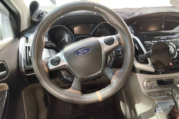 Used Ford Focus 2012 Sedan 2.0L Automatic Flagship Model

