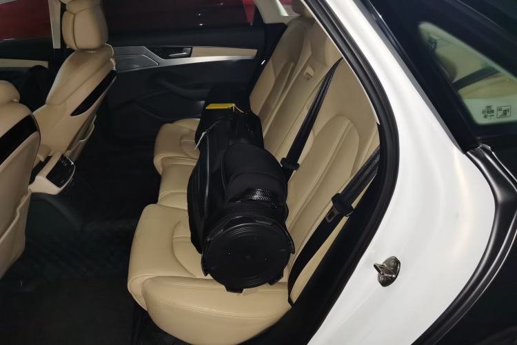 Used Audi A8 2013 A8L 45 TFSI quattro Comfort model
