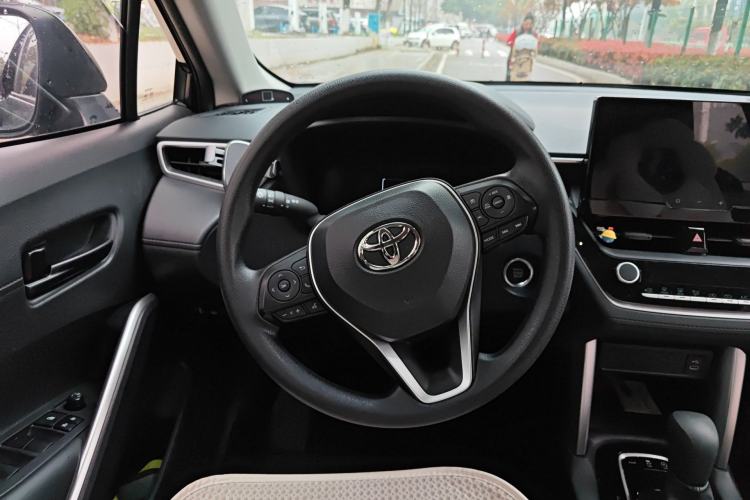 Used Toyota FRONTLANDER 2022 2.0L CVT Leading Edition