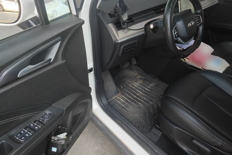 Used NETA V 2022 Long-Range Industry Custom Edition