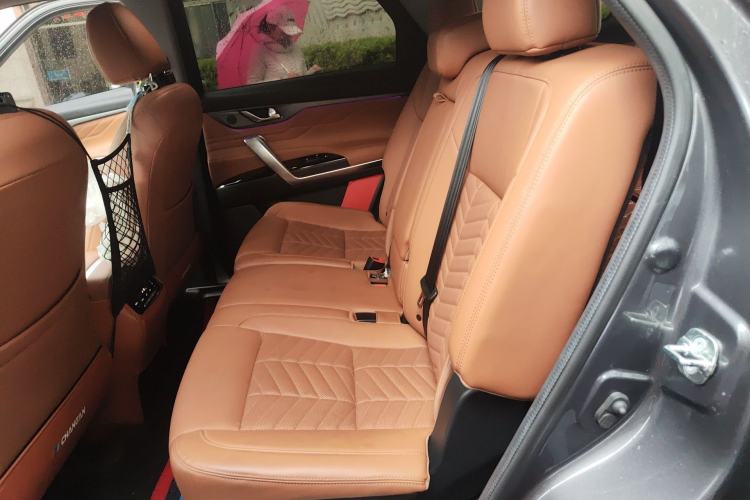 Used CHANGAN CS95 2023 2.0T All-Wheel Drive Premium PLUS Left Rear Seat