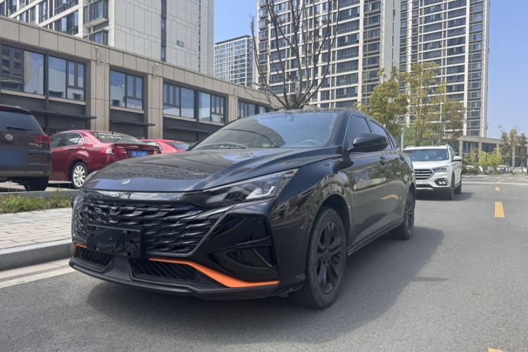 Used Dongfeng Aeolus Yixuan 2023 Mach Edition 1.5L Automatic Chasing Shadow Version