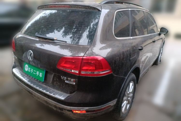 Used Volkswagen Touareg 2016 3.0 TSI Standard Version Rear Right 45 Deg