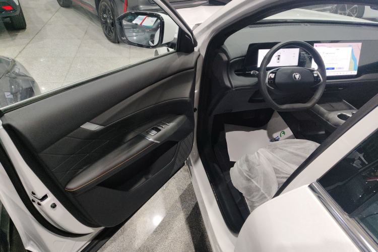 Used CHANGAN CS75 PLUS 2025 Model, 4th Generation 1.5T New Blue Whale Smart Excellence Version Driver Seat