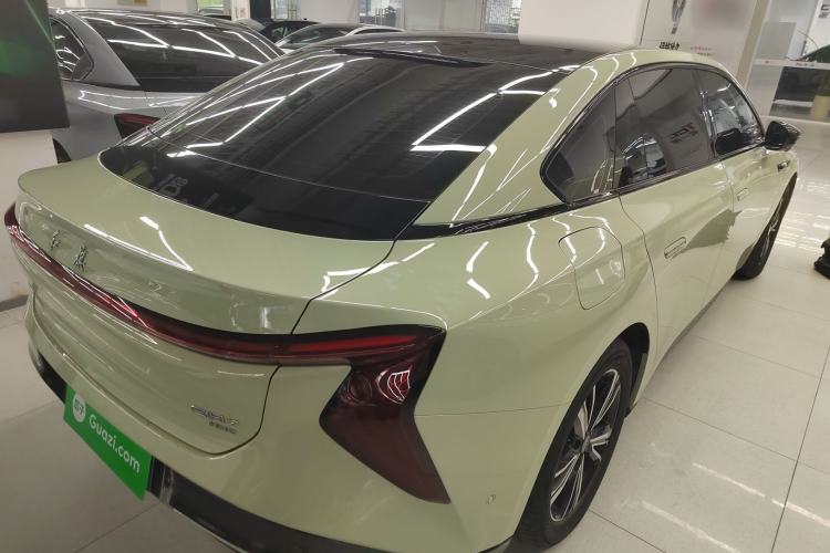 Used Hongqi EH7 2024 690 Pro Rear Right 45 Deg