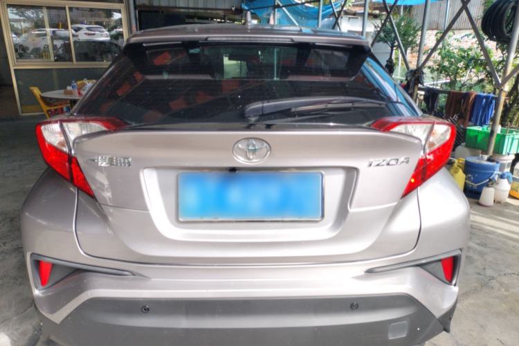 Used Toyota IZOA 2022 2.0L Yixing Version
