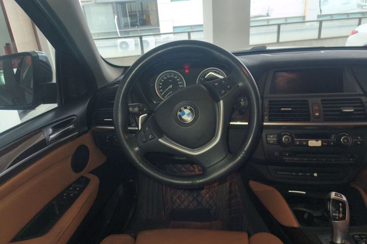 Used BMW X6 2014 xDrive35i Sport model