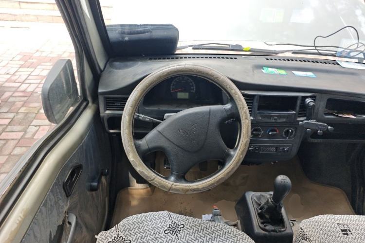 Used Wuling Zhiguang 2013 1.0L Practical Version