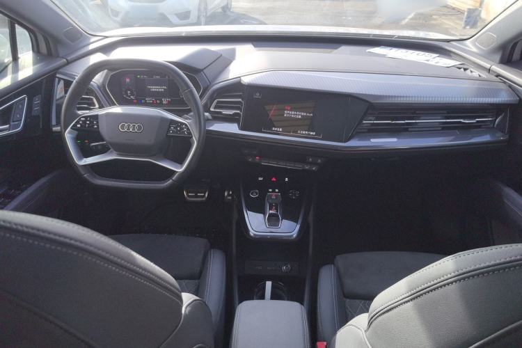 Used Audi Q4 e-tron 2022 50 e-tron quattro Creation Edition
