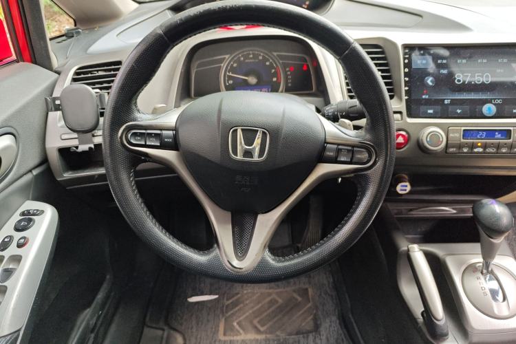 Used Honda Civic 2009 1.8L automatic luxury edition Steering Wheel