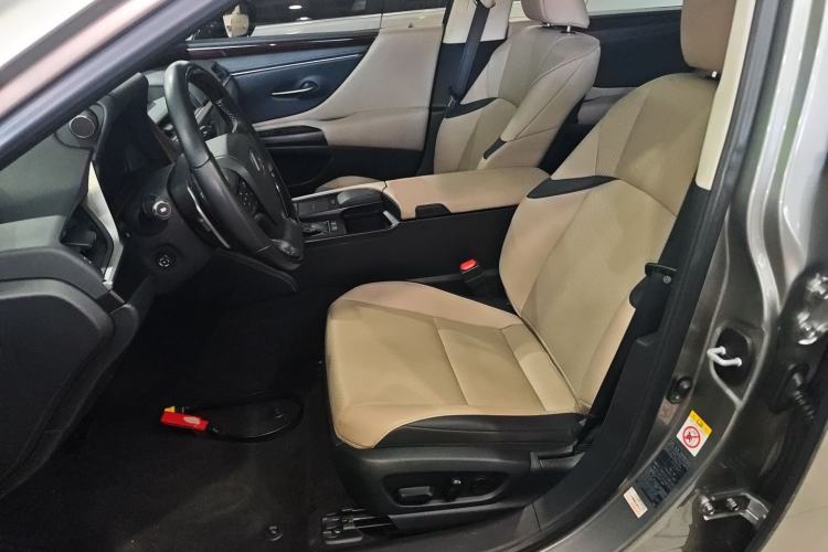 Used Lexus ES 2018 200 Luxury Edition China V Standard