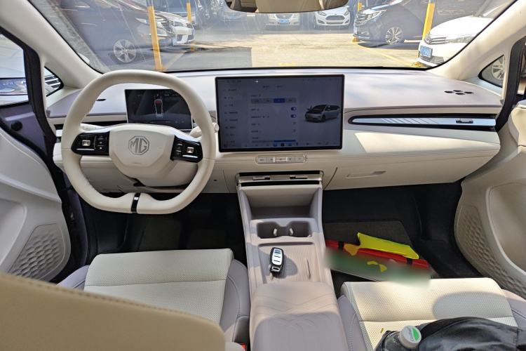 Used MG 4 EV 2026 Model 530 Smart Fun Edition Center Console