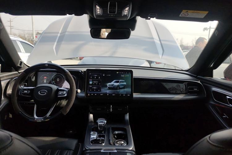 Used GAC Trumpchi GS8 2022 Linghang Series 2.0 TGDI Two-Wheel-Drive Luxury Smart Connectivity Version (7 Seats)